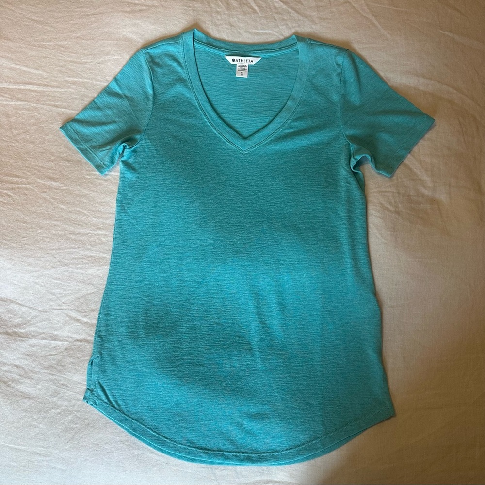 Athleta Breezy Scoop V Neck Tee Gulf Green XS Extra Small